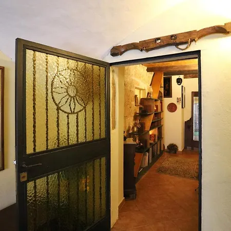 La Favola Antica