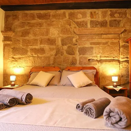 La Favola Antica ベッド・アンド・ブレックファスト カステルサルド