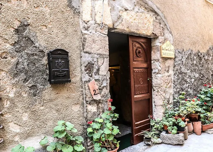 La Favola Antica Bed & Breakfast